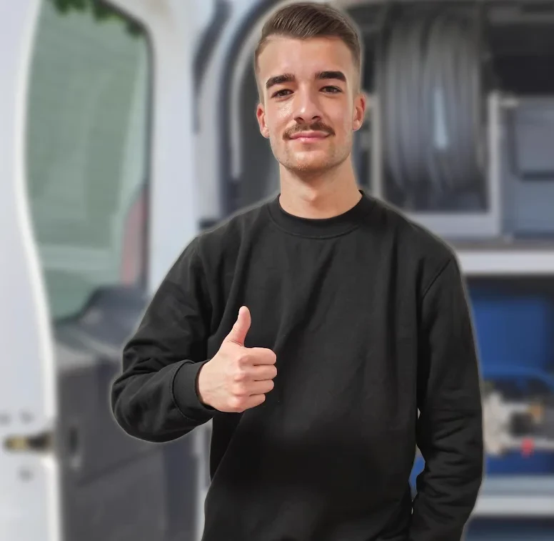 Sandro Imanuel Kirsch, Inhaber der SK Grundstück- & Gebäudereinigung